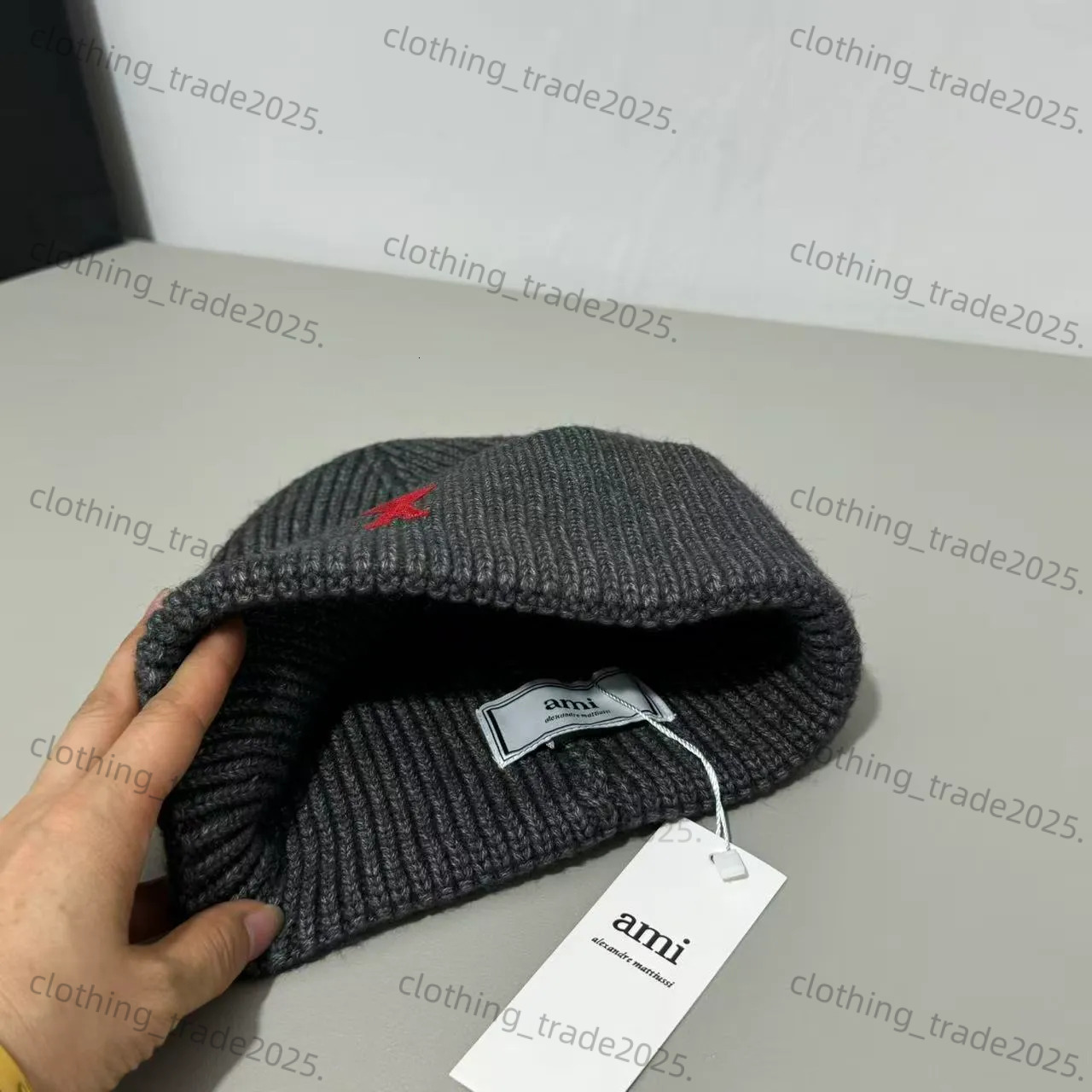 Amiity Paris Hats Beanie High Quality Luxury Designer Red Hat Womens Hat Kid Winter Hat Mens Wool Hat f86