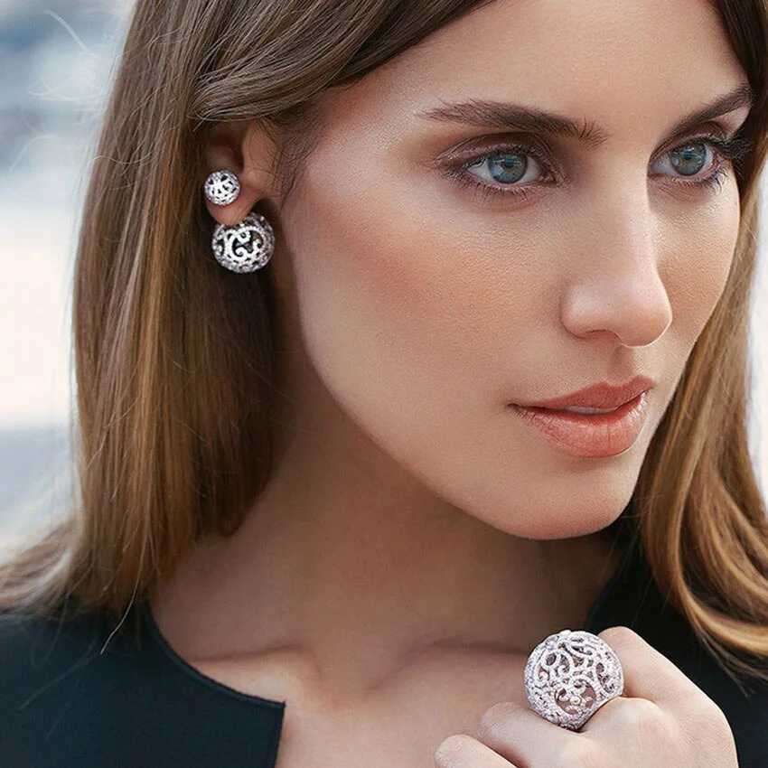 Korean Fashion Miniature Zircon Pave Double sided Hollow Ball Jacket Earrings Suitable for Womens Fashion Clothing Jewelry Pendiente Mujer Y250401