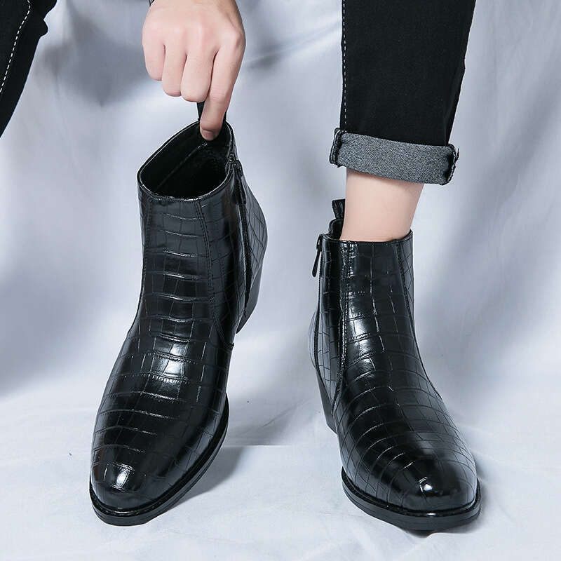 Large size high-heeled Martin boots for men, 2024 autumn winter collection, fashionable and personalized men's pointed Chelsea boots, leather sho