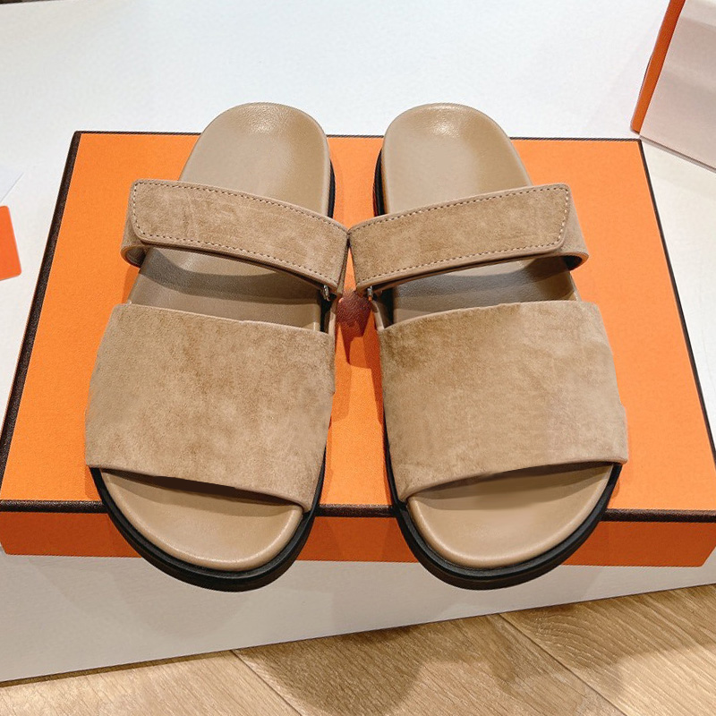 Designer slide Slippers chypres sandals Beach Classic Flat Sandals Luxury Summer Lady Leather Flip Flops Men Women Slides8eX1#