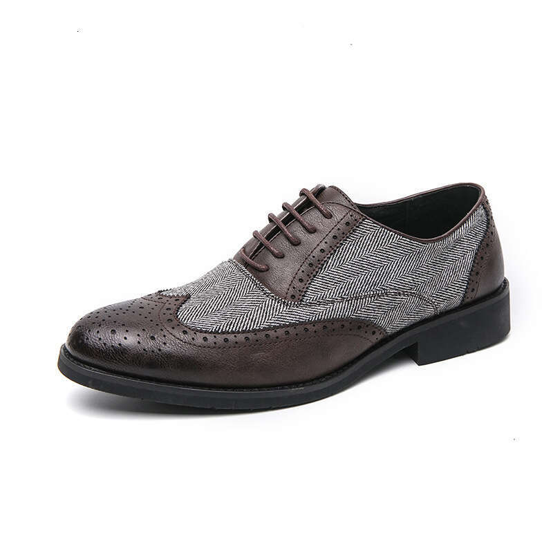 Large size Block leather for men in 2024 Spring and Autumn, formal business, British casual suit, groom's wedding shoes