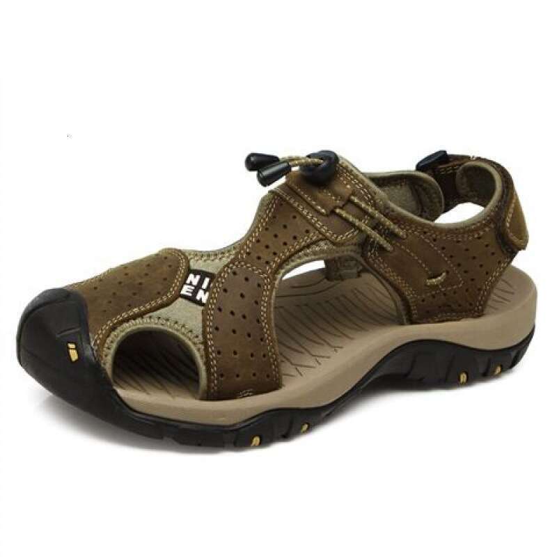 Large size men's summer new hollow breathable beach cowhide hole shoes, soft sole leather sandals for men