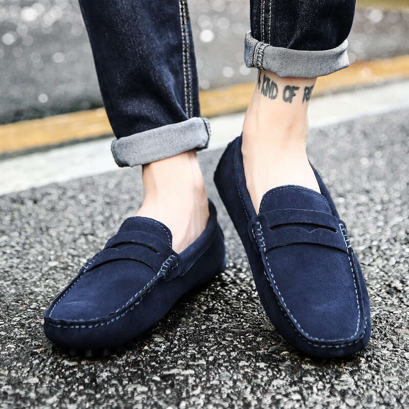 New autumn winter oversized low cut men's bean with fashionable plush and warm sleeves, British casual shoes