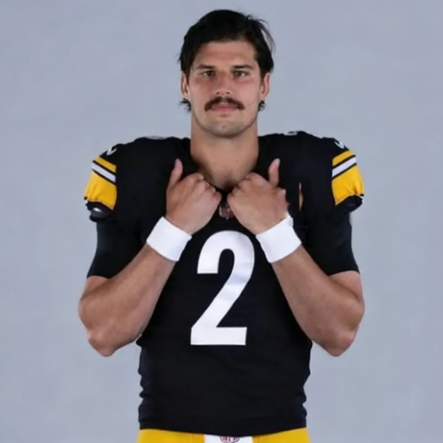 Custom Design Throwback Jerseys Aaron Rodgers Jack Sawyer Will Howard DK Metcalf Watt Football Patrick Queen Joey Porter Jr. Franco Polamalu Fitzpatri