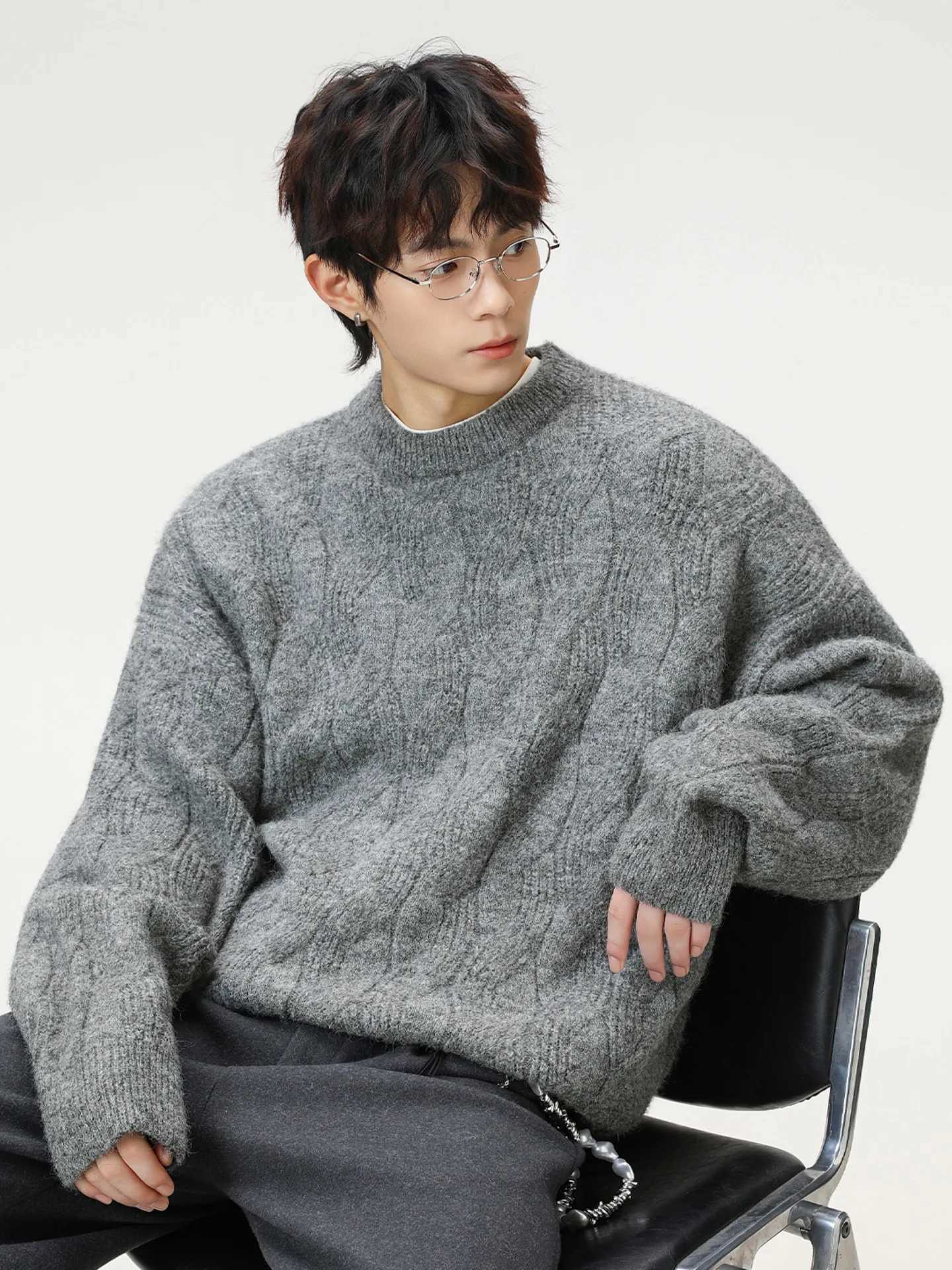 Thickened Mohair Solid-Colour Crew Neck Sweater Top Men Autumn Winter Cable-Knit Textured Knitwear Retro Oversized CardiganT251103