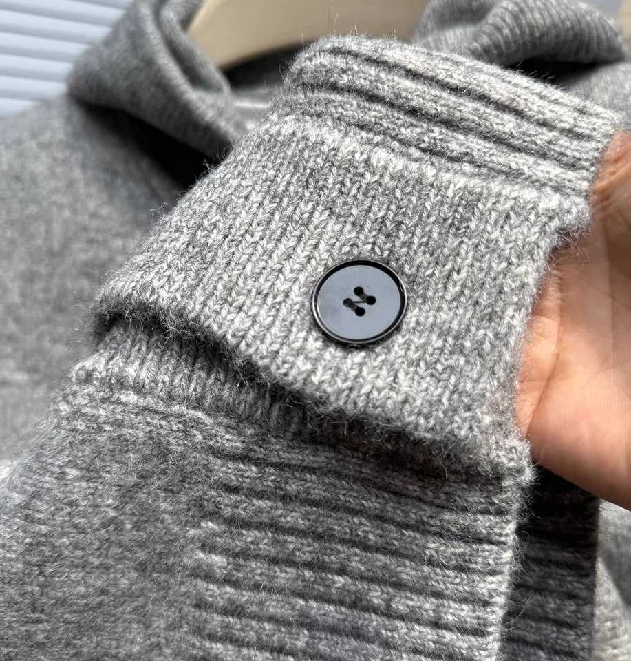 Fashion luxury hooded knitted cardigan Korean style youth trend soft comfort autumn new solid color casual high-quality men coatT251103