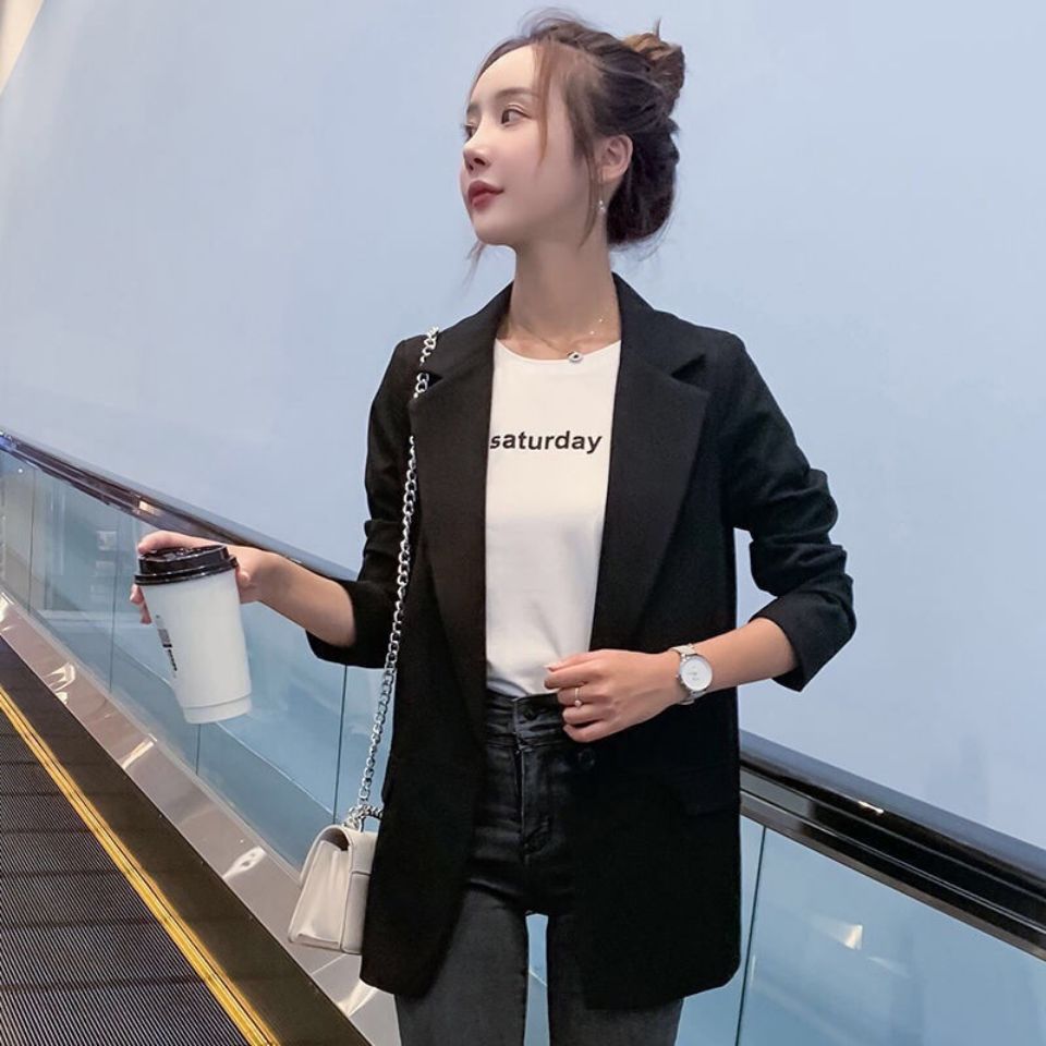 D42Spring/Autumn Casual Wear: Women's Korean Style Medium-Length Black Blazer with Full Sleeve Detail
