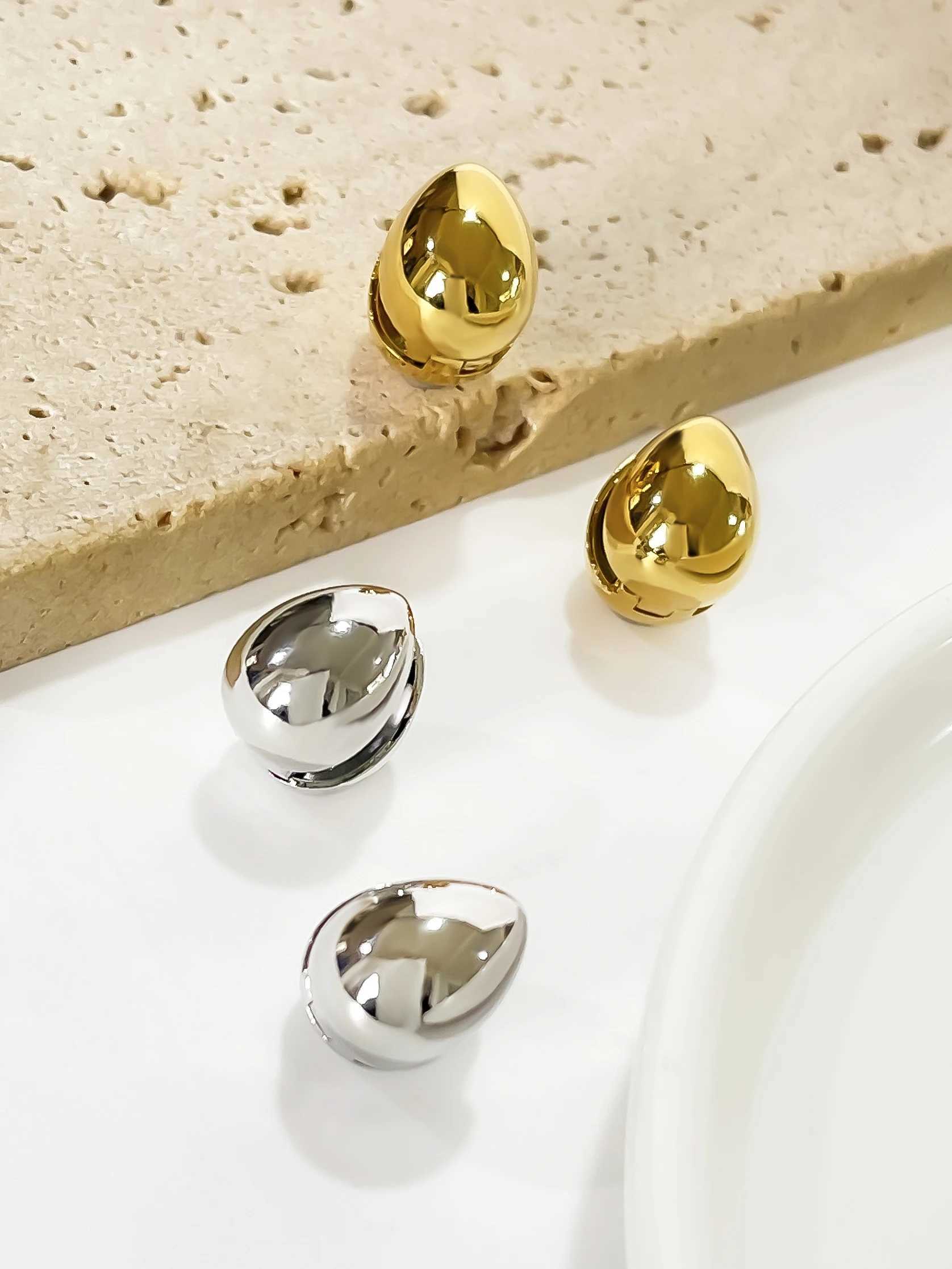 Perisbox Trendy 316L Stainless Steel Waterproof Hoop Earrings Solid Gold PVD Plated Double Face Droplet Womens Earring Jewelry C251103