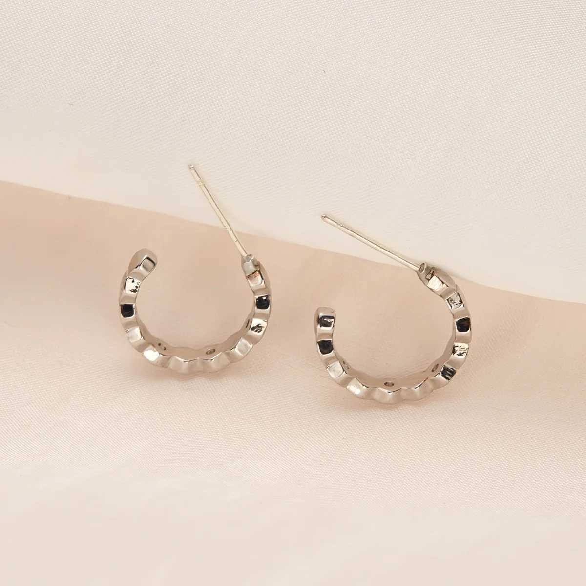 Fashion Simple Zircon ShAPed Stud Earrings For Women Punk Geometric Hexagon CshAPed Earring Daily Party Jewelry Gifts C251103