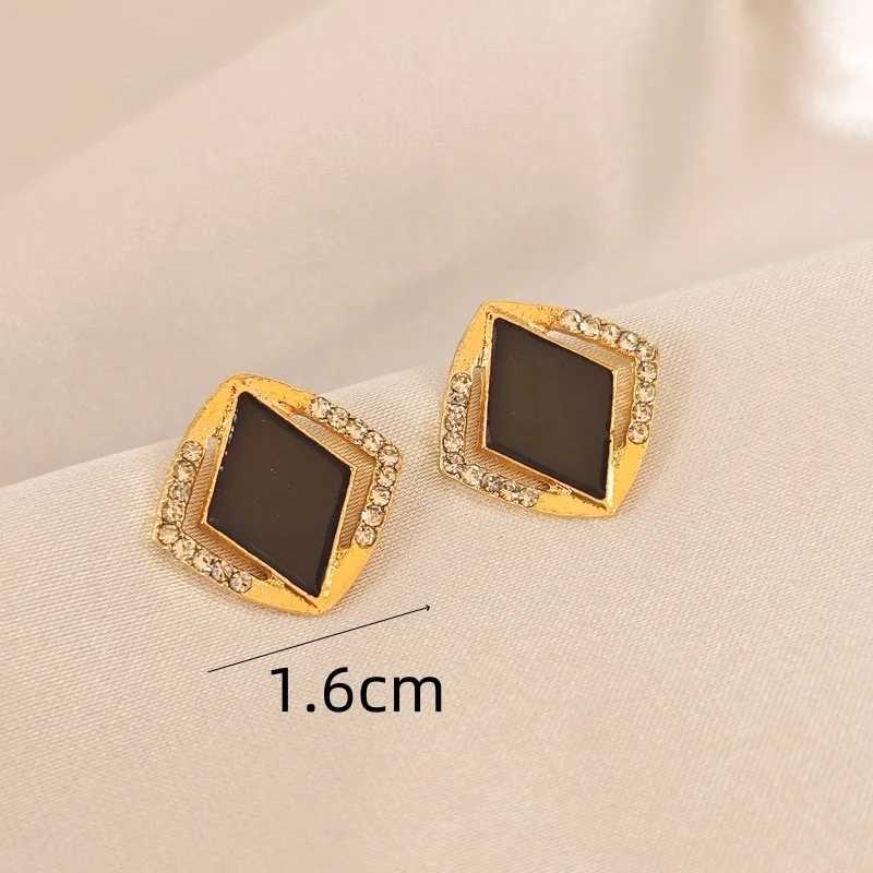 Temperament Black Rhombus Rhinestone Square Stud Earrings for Women Full Crystal Personality Unique Ear Wedding Jewelry C251103
