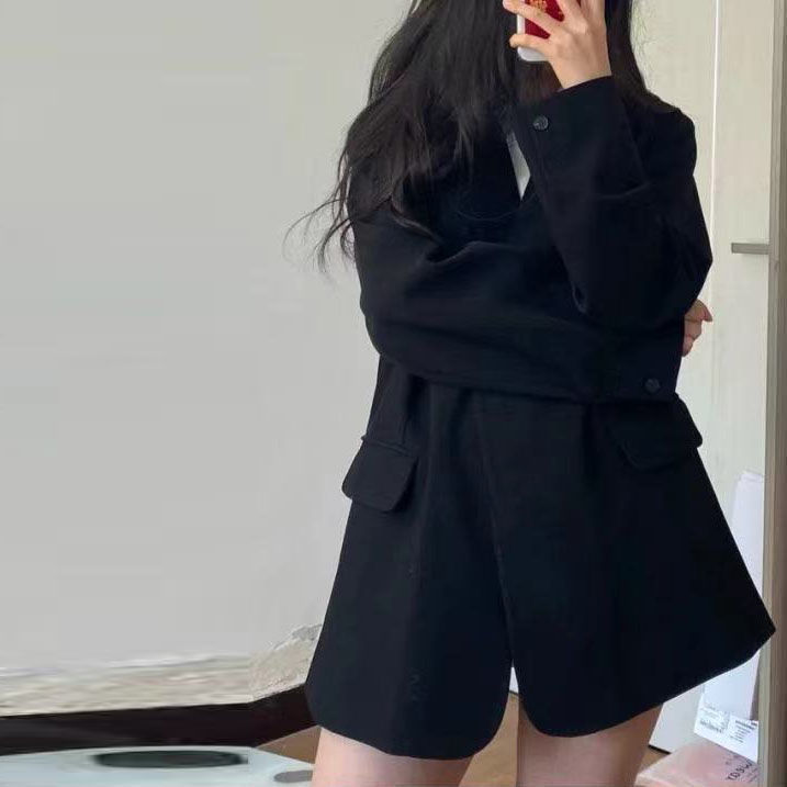 S42Chic Coat and Pants Ensemble for Ladies - Trendy Korean Fashion, Suitable for British Influenced Outfits in Spring and Autumn