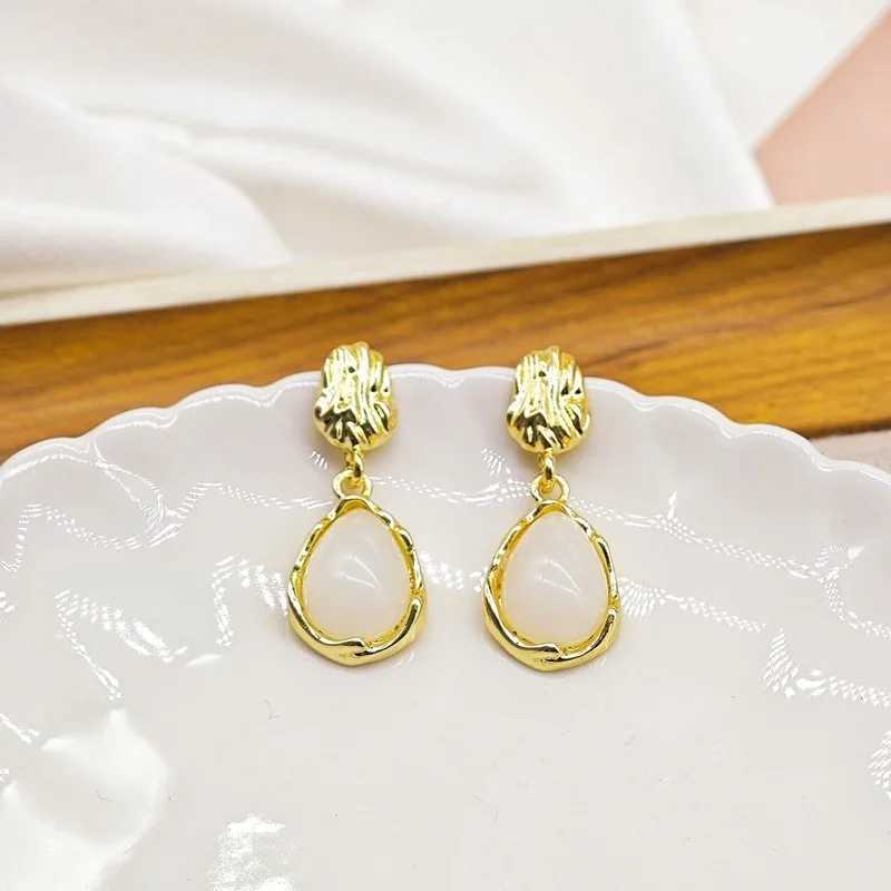Irregular Fold Water Drop Dangle Earrings for Female Geometric Pendant Ear Wedding Jewelry Gift C251103