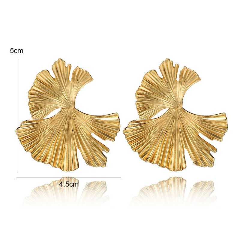 Bohemian geometric gold ginkgo leaf shaped hanging earrings for womens statement earrings jewelry accessories punk Y250401