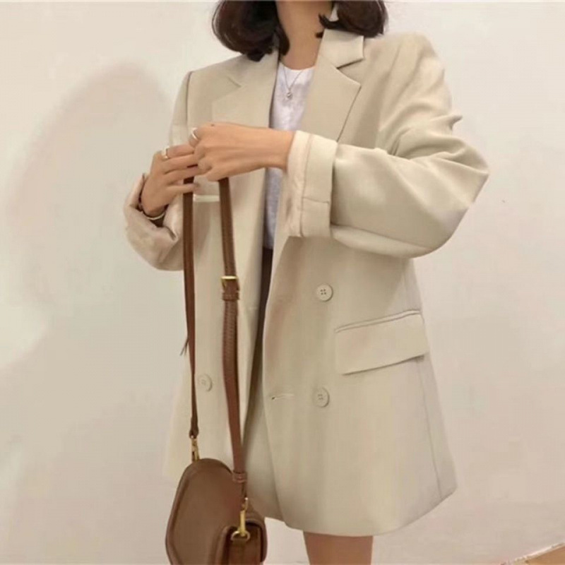 F42Korean Inspired Small Suit Coat for Ladies - Modern Solid Shade Ensemble Ideal for Online Personalities
