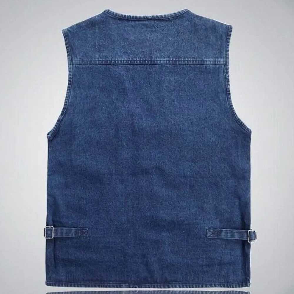 2021 Big Size V-Neck Classic Multi Denim Work Vest Mens Solid Casual Waistcoat with Many Pockets Fishing Vest Sleeveless Jacket X250403