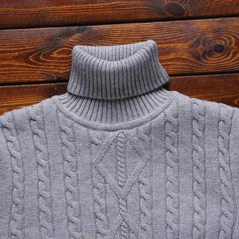 New Turtleneck Sweaters Men Autumn Winter Thick Knitted Sweaters Added Velvet Solid Color Casual Base PulloversT251103