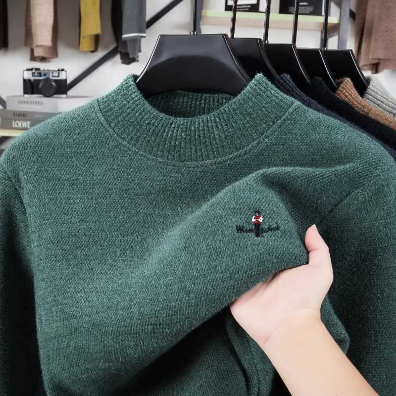 Hot Sales High End Quality Mens Half High Neck Knitted Sweater Winter New Cartoon Embroid Warm Thicken Pullover Casual MenswearT251103