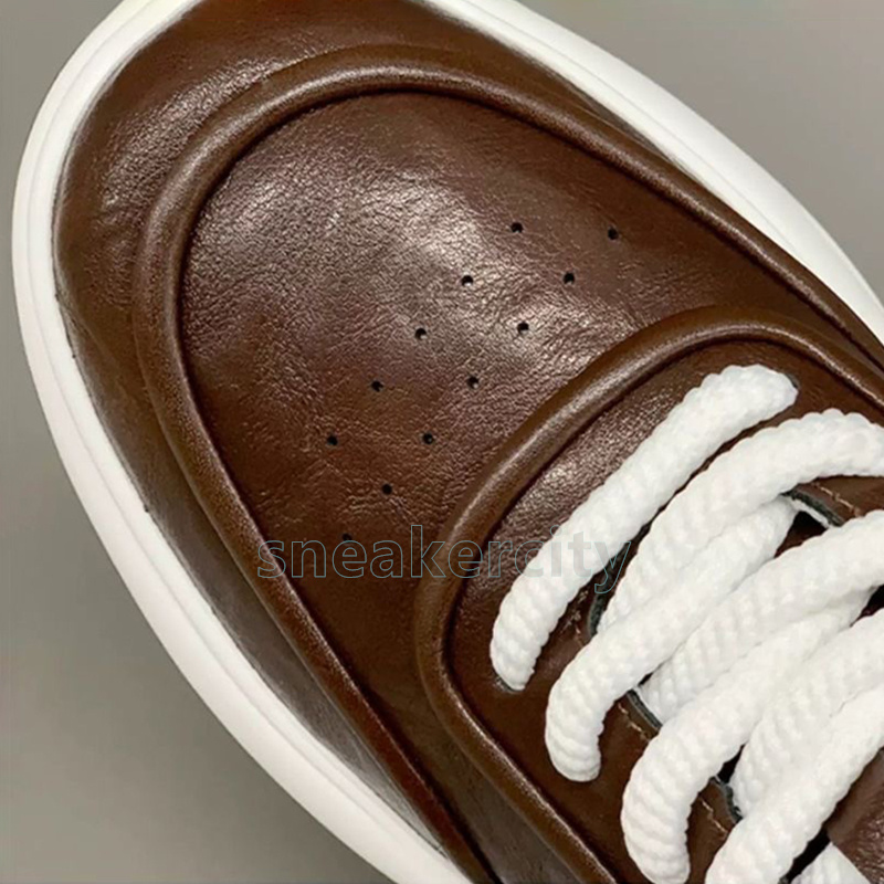 New Thick-Sole Mens Shoes Anti-Slip Soft-Sole Sneakers Casual Leather Upper Solid Color Versatile Height-Increasing Business Shoes Size 39-44