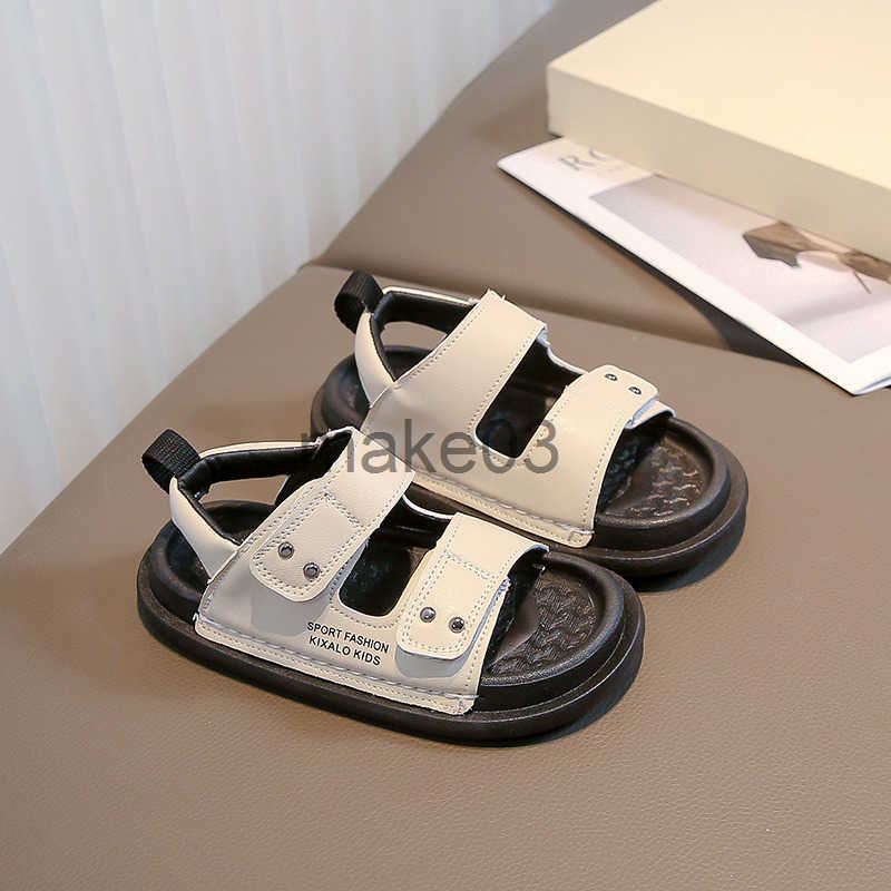 Childrens Sandals 2024 Summer New Style Girls Non slip Soft soled Casual Shoes for Small and Medium sized Boys Beach Shoes Super J250403