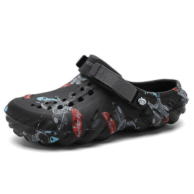 Large size summer beach casual EVA hollow hole shoes outdoor men's breathable sandals