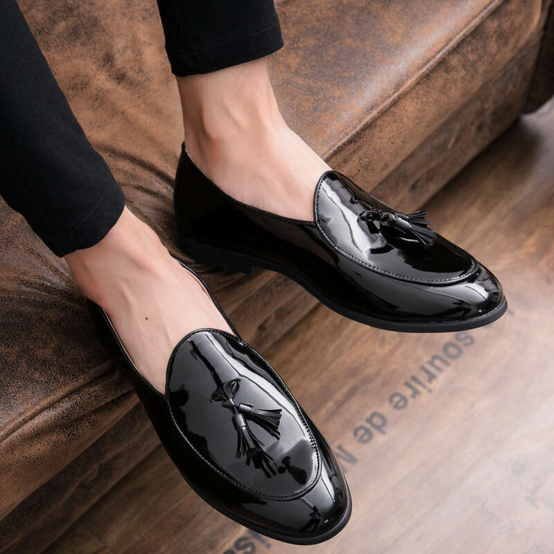 2024 Men's Large Size Spring New Leather Fashion British Style Business Dress Shoes Trendy Set
