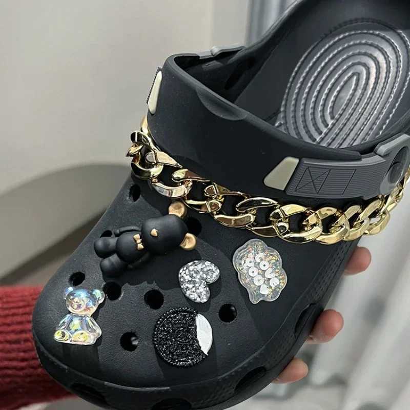 New Cave Shoe Accessories DIY Gold Silver Chain Teddy Bear Shoe Student Slippers Decorative Detachable Z250402