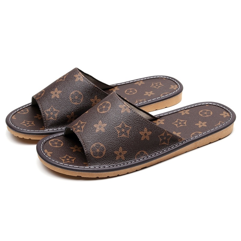 free shipping Slippers designers for womens mens 2025 summer new flat bottomed fashionable casual versatile beach indoor and outdoor sizes 34-45 for d