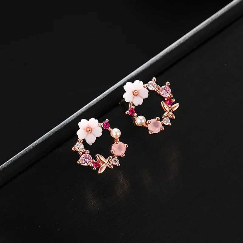 Fashion White Small Flower Stud Earrings for Women Pink Rhinestones Round Circle Earrings Hollow Geometry Cute Jewelry C251103