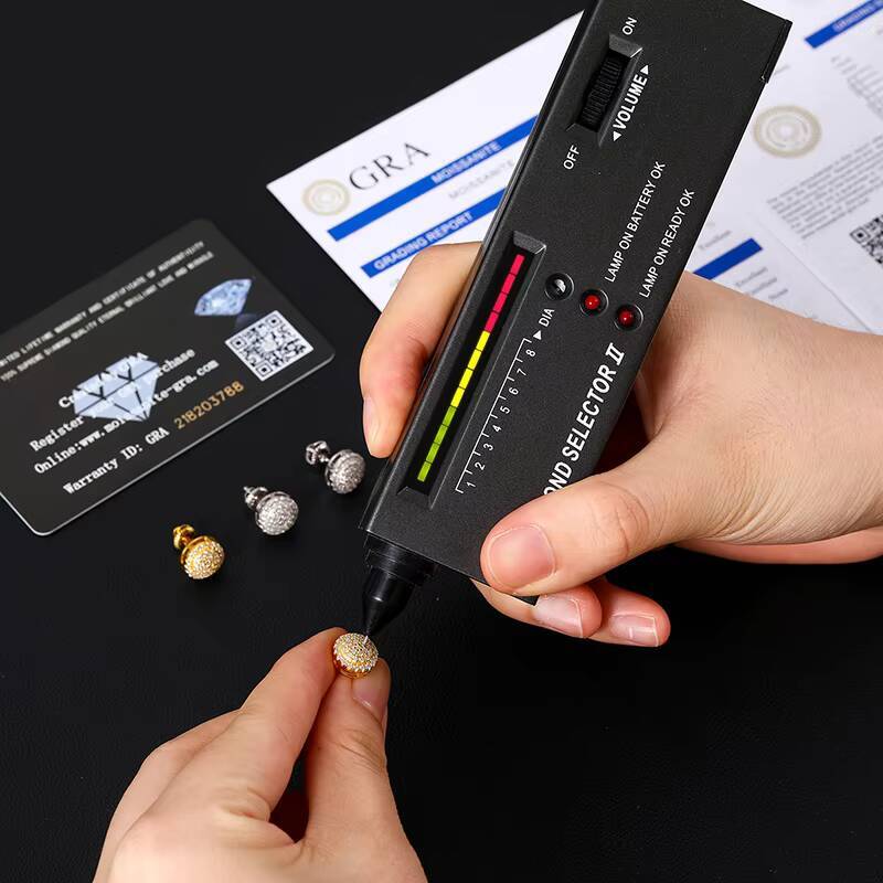 Stock Drop Shipping Men Iced Out Hip Hop Sterling Silver 925 Screw Back Moissanite Diamond Classic Stud Earrings