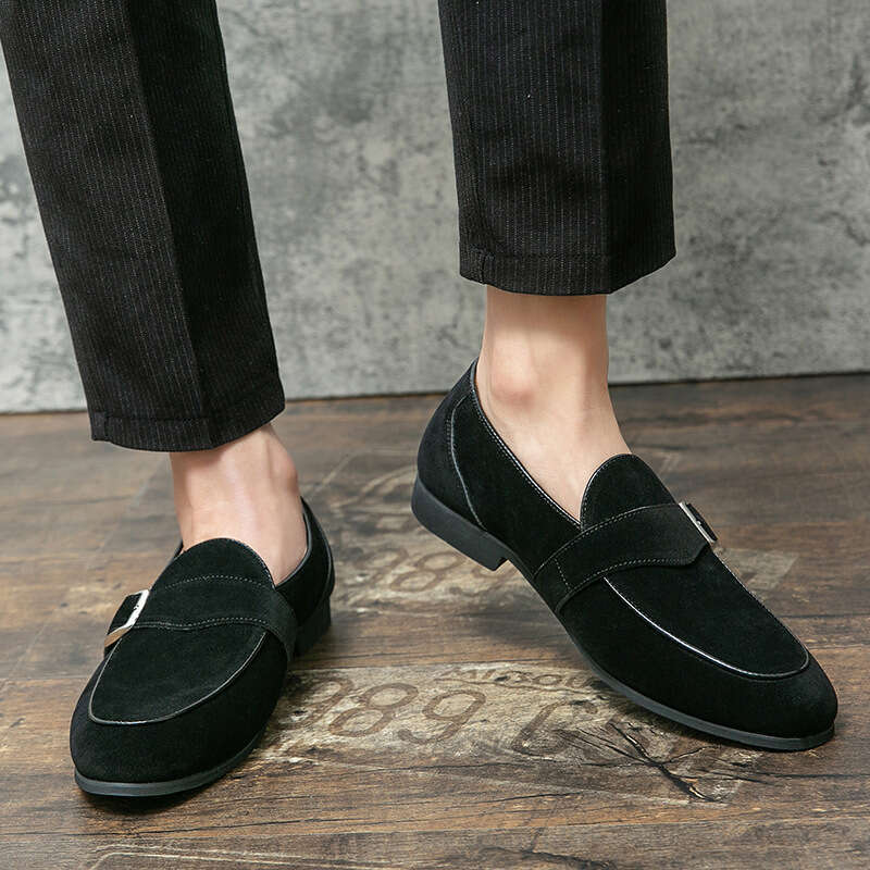 Large size frosted leather bean men's loose fitting, one foot lazy shoes, four seasons youth loafers