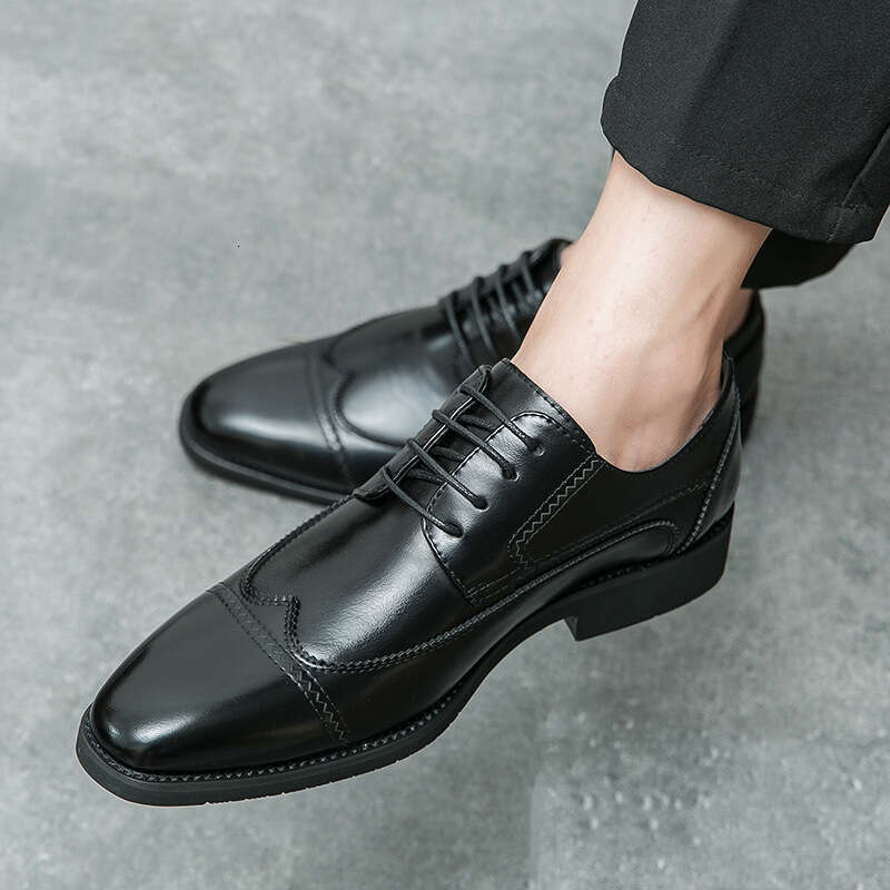 Men's in plus size, new casual fashionable business dress shoes, trendy Blok pointed leather shoes