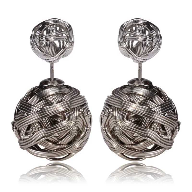 Fashionable double-sided large metal hollow stud earrings 2023 new design party Korean popular cheap women wholesale gifts Y250401