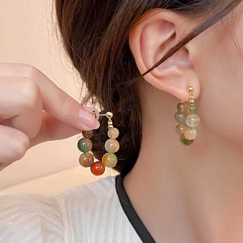 Wear retro irregular peeking texture stone bead ring earrings before and after the new design suitable for womens fashionable and elegant jewelry Y250