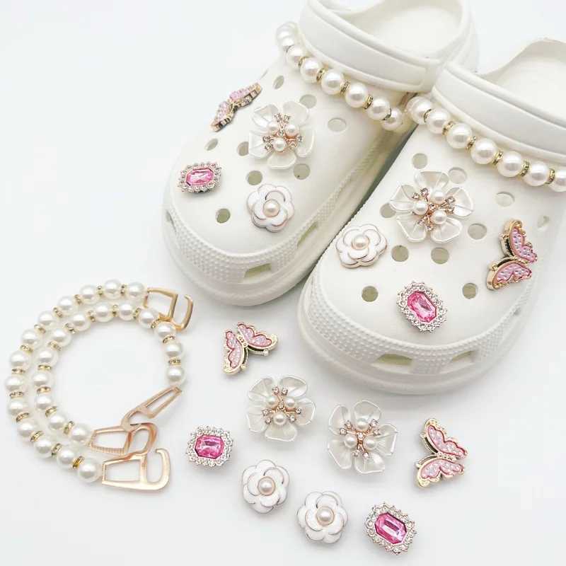 Cute Charm Designer Elegant Pearl Chain Shoes Jewelry Full Match Flower Shoes Charm Used for Hole Shoes Hot Selling Z250402