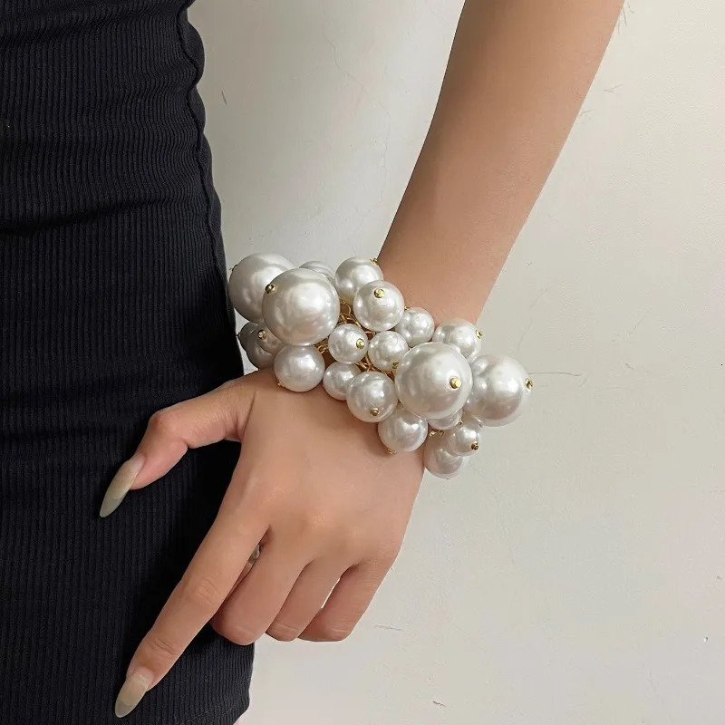 Draweye Hyperbole Pearls Cuff Bangles Jewelry Vintage Exquisite Irregular Bracelets for Women Fashion Elegant Pulseras Mujer 251131ww