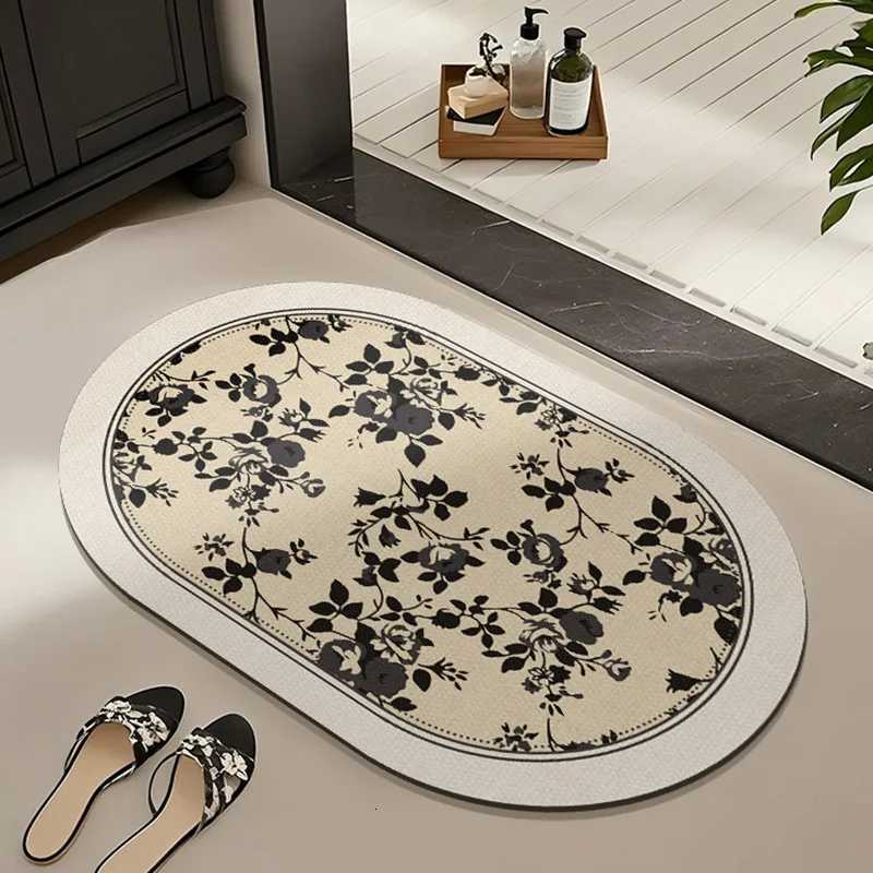Bathroom floor mat non slip foot mat at the entrance of the bathroom soft diatomaceous earth mud absorbent and dirt resistant C251103