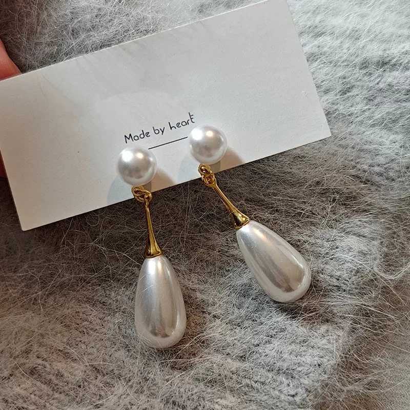 New vintage French pearl earrings with niche design suitable for women to wear jewelry gifts Y250401