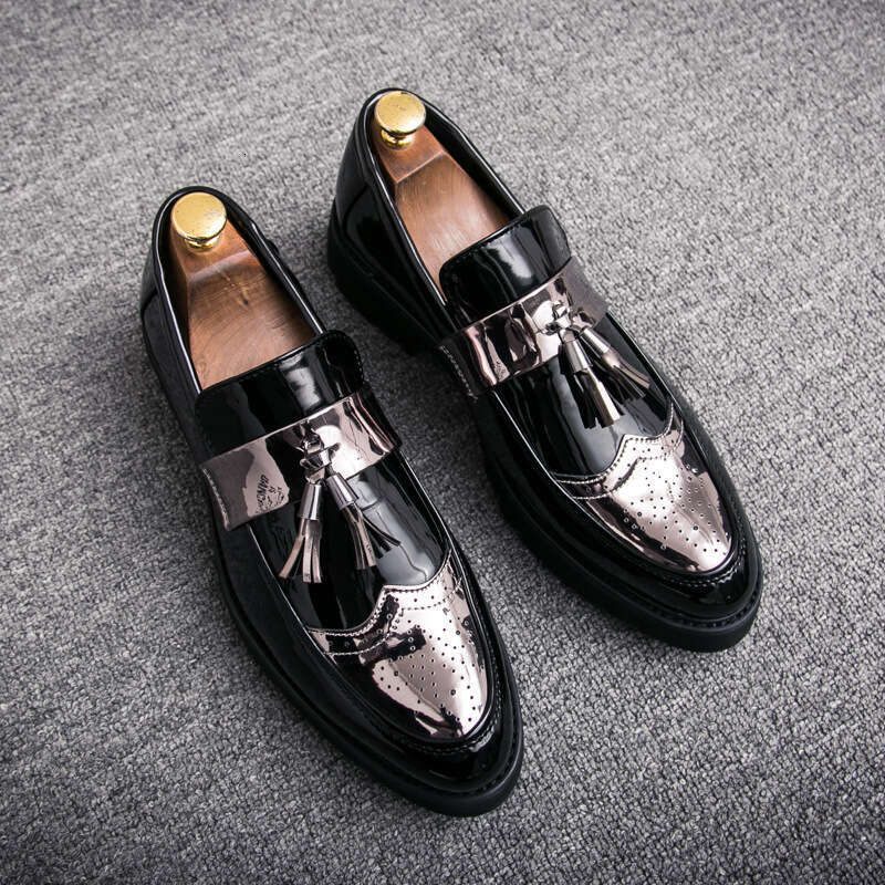2024 Large Size New Fashion Men's British Style Casual Leather Shoes Korean Edition Foot Set