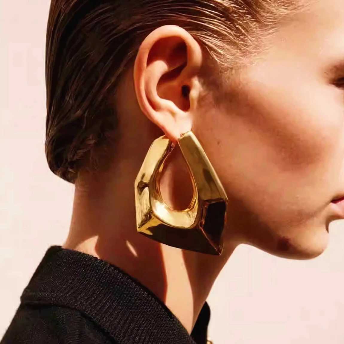 Exaggerated Metal Irregular Geometric Large Earrings for Women Europe and America Personality Party Vintage Jewelry Gifts Y250401