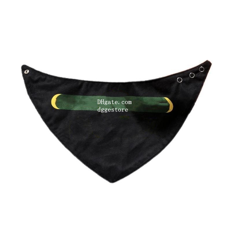 free shipping Dog Bandanas ic Letters Pattern Bandana Scarf Snap Button Triangle Bibs Kerchief Pet Holiday Accessories Decor for Small to Large Dogs C
