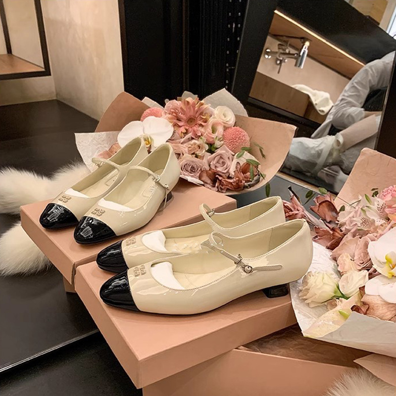 designer shoes 2025 new Women's French Hepburn style small leather shoes Mary Jane ballet shoes with one-word strap and genuine leather kitten he