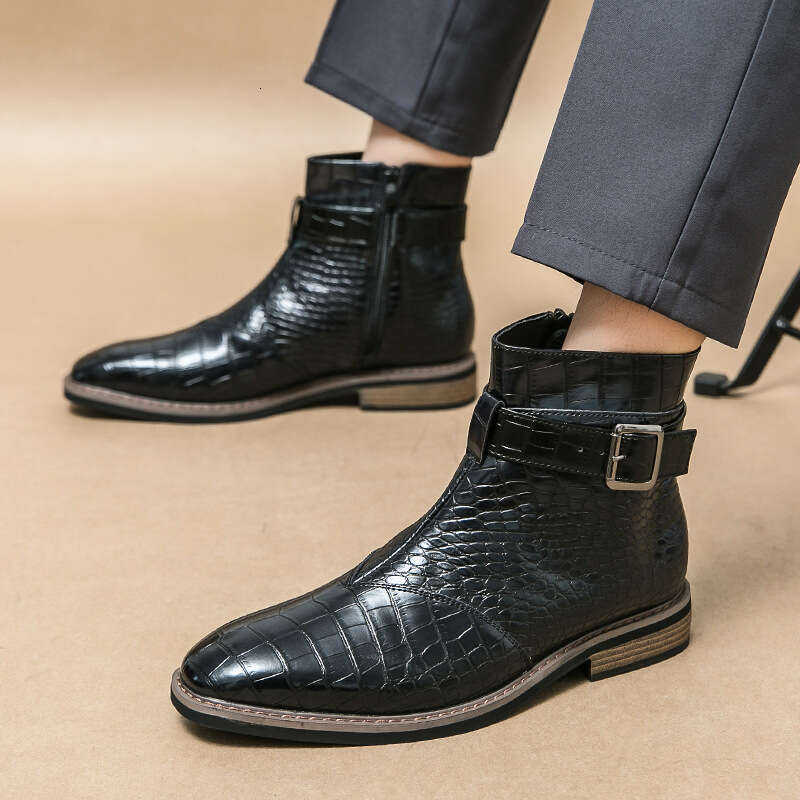 Large men's 2023 autumn and winter British pointed casual high top 38-46 size short boots