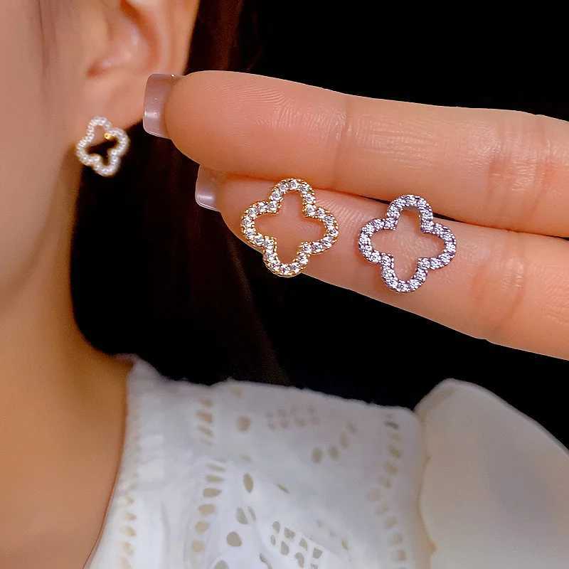 New Simple Hollow Four Leaf Earrings for Women 2025 Trend Jewelry Gift for Her C251103