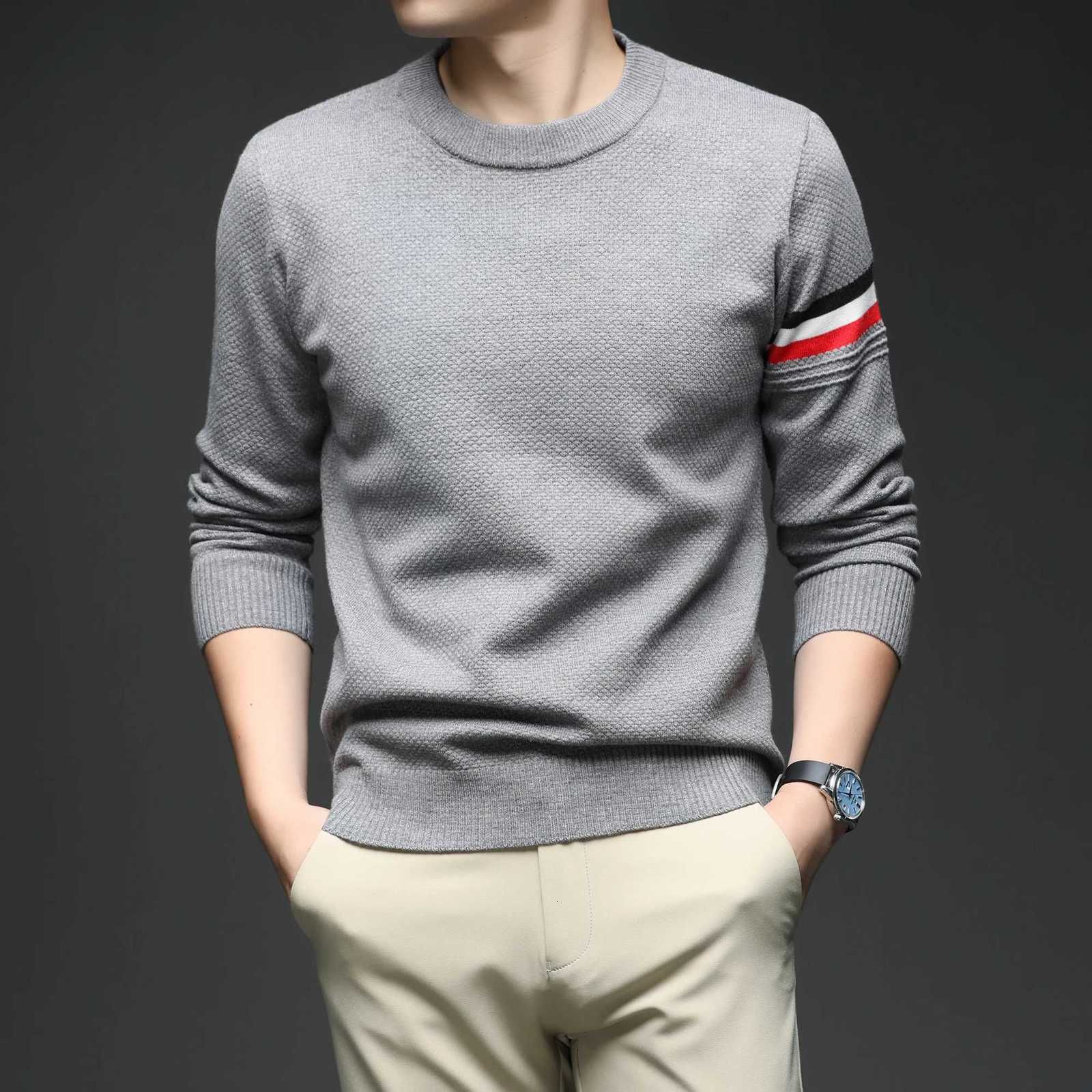 New autumn and winter striped sweater base sweater mens Korean round neck pullover sweatshirt casual knit sweaterT251103
