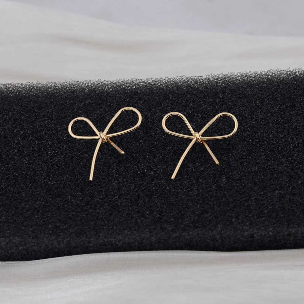 Personality Minimalism Hollow Bowknot Gold Color Line Smooth Drop Earrings for Women Geometry Hyperbole Fashion Party Jewelry C251103