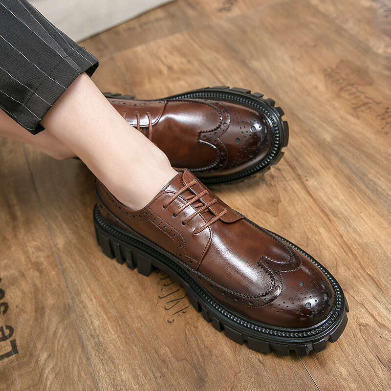 2024 Men's Large Size New Casual Fashion Thick soled Breathable Leather Shoes Korean Edition Trendy Series