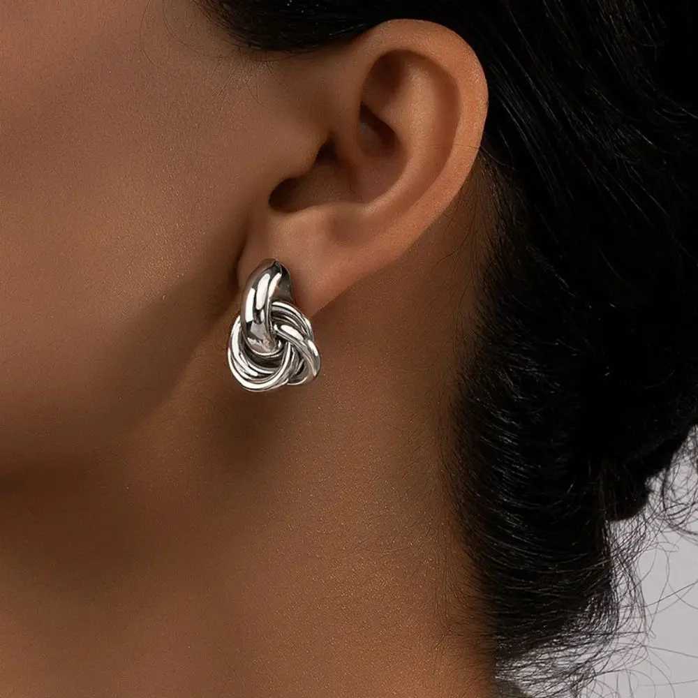Gold SIlver Color Knot Hoop Earring For Women Shiny Plating Trendy Earring Stud Cute Daily Wear Jewelry 2024 C251103