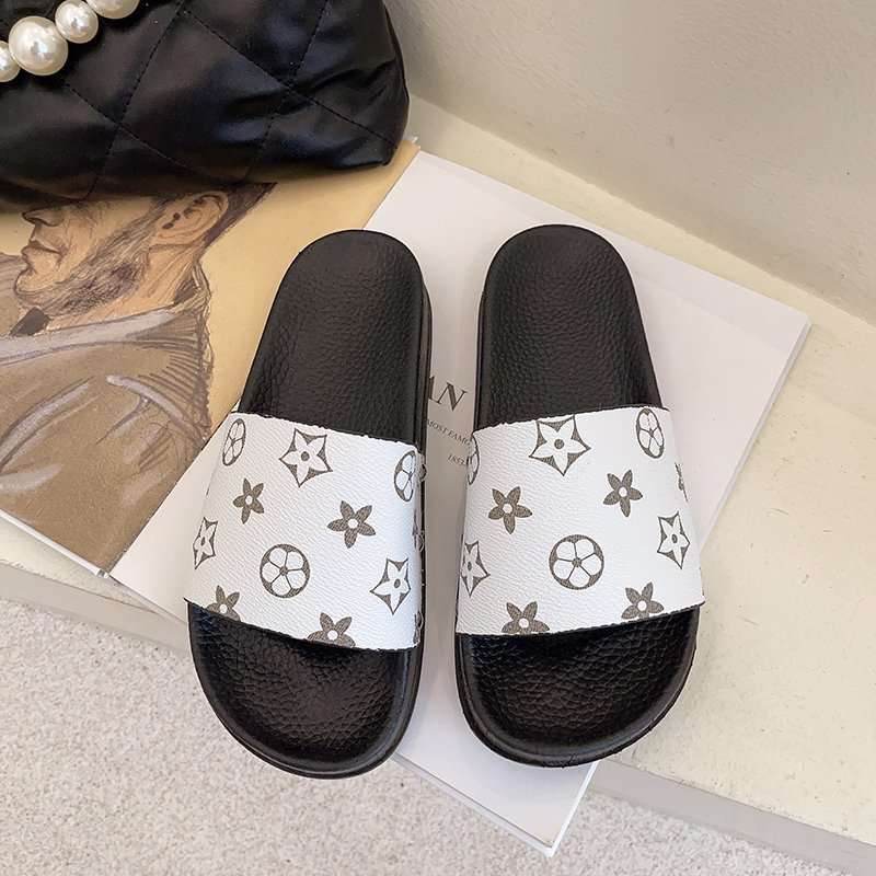 hot free shipping designer Slippers Outdoor indoor sliders Printing Beading beach shoes for woman and men