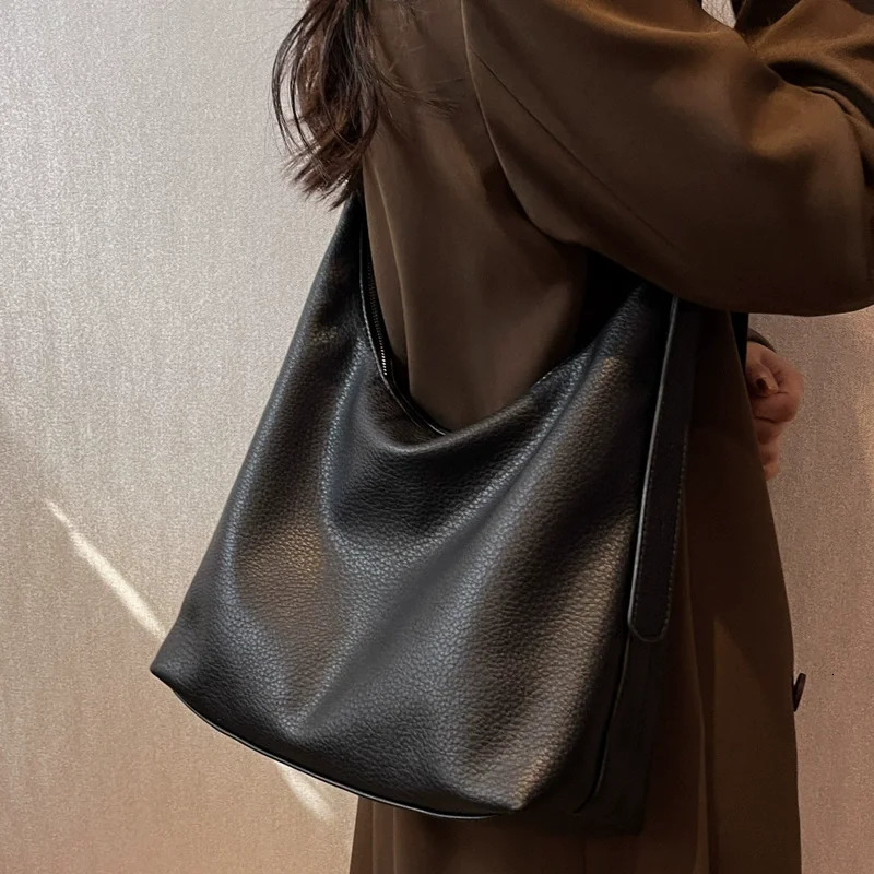 Fashion Soft PU Leather Tote Bags for Women Trend Female Simple Large High Capacity Shoulder Women Handbags Messenger Bags 250401