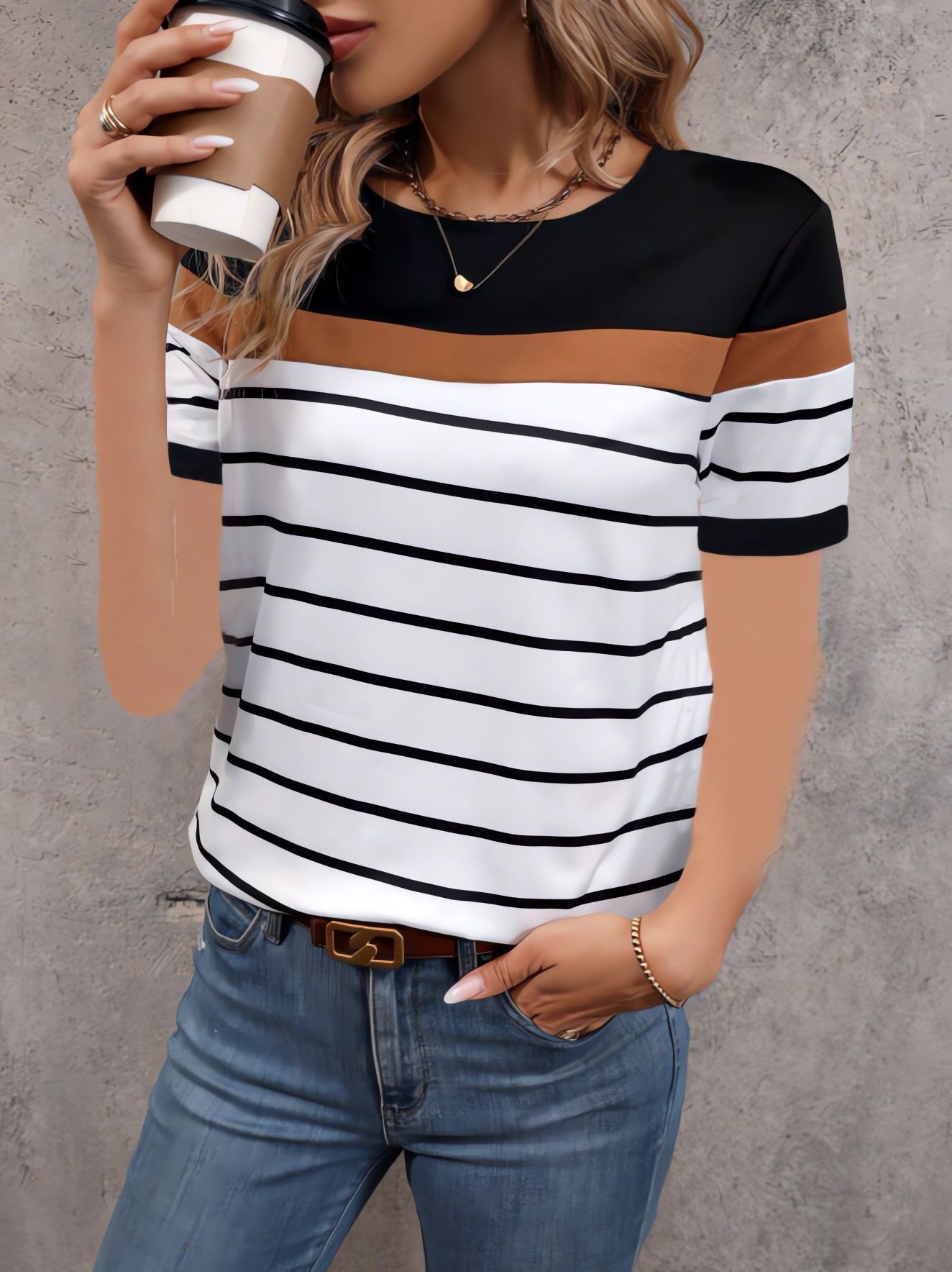 2025 Women's Top Love Lip Round Neck Printed Short sleeved T-shirt